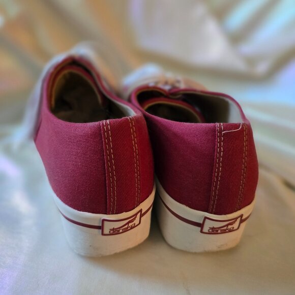 Dansko Veda Sneakers - Size 41 (US 10.5) EUC - Red and White shoes - Picture 4 of 10